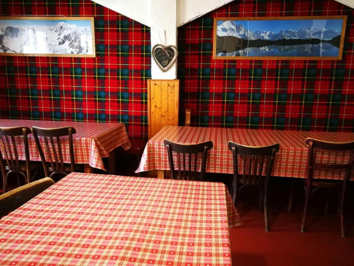 Le Chamoniard Volant Hostel Шамони Екстериор снимка
