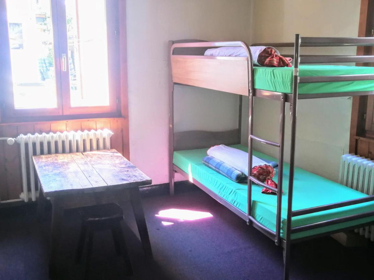 Le Chamoniard Volant Hostel Шамони Екстериор снимка