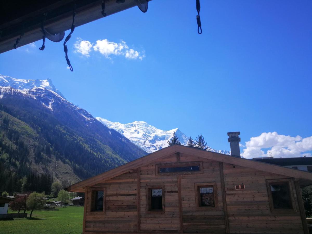Le Chamoniard Volant Hostel Шамони Екстериор снимка