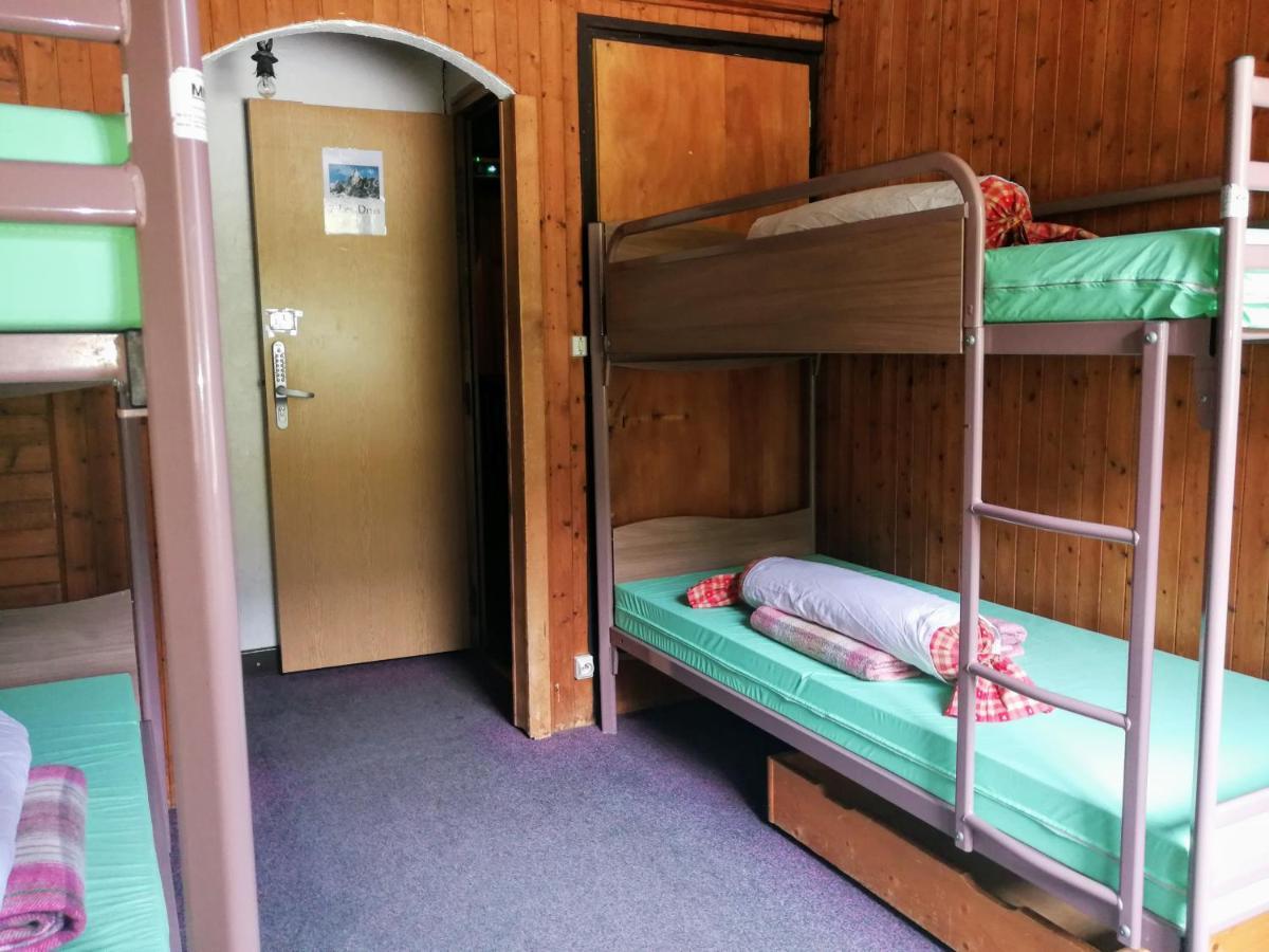 Le Chamoniard Volant Hostel Шамони Екстериор снимка