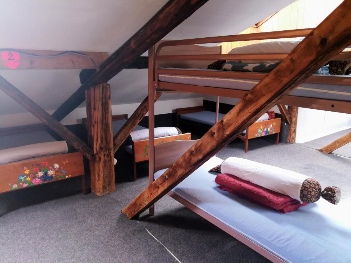 Le Chamoniard Volant Hostel Шамони Екстериор снимка
