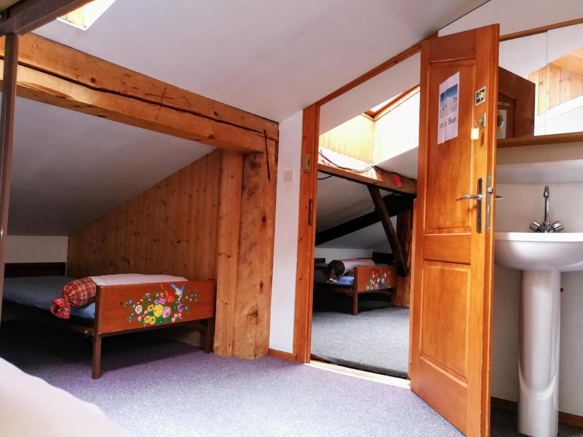 Le Chamoniard Volant Hostel Шамони Екстериор снимка